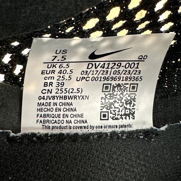 Nike ZoomX VaporFly Next% 3 Men's Size 7.5/ Women's 9 Black Gold DV4129-001 - Picture 8 of 8